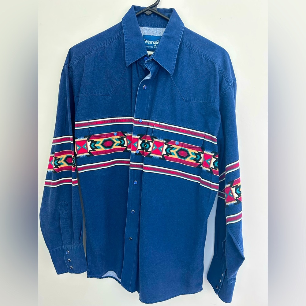 COPY - | Wrangler | Aztec Black Snap Button Down Shirt